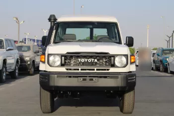 TOYOTA LAND CRUISER 78 2025 MODEL YEAR 2.8L DIESEL GRADE E WHITE COLOR