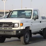 TOYOTA LAND CRUISER 79 2025 MODEL YEAR DIESEL SINGLE CAB DL-E WHITE COLOR - Thumbnail 1