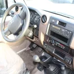 TOYOTA LAND CRUISER 79 2025 MODEL YEAR DIESEL SINGLE CAB DL-E WHITE COLOR - Thumbnail 13