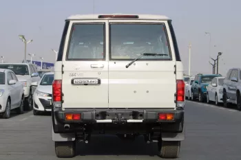 TOYOTA LAND CRUISER 76 2025 MODEL YEAR 4.0L V6 PETROL G1 WHITE COLOR