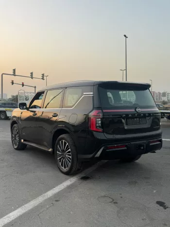 NISSAN PATROL 2025 MODEL YEAR 3.5L PETROL V6 TT PLATINUM GREEN COLOR