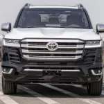 Toyota Land Cruiser 2025 Model Year VXR 3.5L Petrol Full Option Black Color - Thumbnail 3