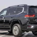 Toyota Land Cruiser 2025 Model Year VXR 3.5L Petrol Full Option Black Color - Thumbnail 5