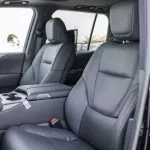 Toyota Land Cruiser 2025 Model Year VXR 3.5L Petrol Full Option Black Color - Thumbnail 8