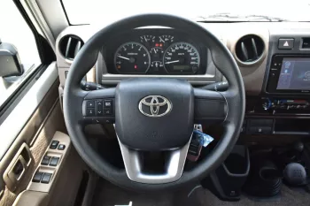 TOYOTA LAND CRUISER 76 HARDTOP LX 2025 MODEL YEAR DIESEL WHITE COLOR