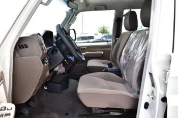 TOYOTA LAND CRUISER 76 HARDTOP LX 2025 MODEL YEAR DIESEL WHITE COLOR