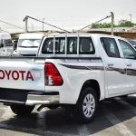 TOYOTA HILUX GL 2025 MODEL YEAR 2.4L DIESEL 4X2 5-SEATER WHITE COLOR - Thumbnail 8
