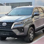 Toyota Fortuner 2022 Model year 2.7L Petrol Gray Color Exterior Black Interior - Thumbnail 3