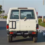 TOYOTA LAND CRUISER HARDTOP 71 2025 MODEL YEAR 3DOOR SUV WHITE COLOR - Thumbnail 4