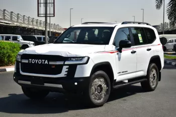TOYOTA LAND CRUISER 300 GR SPORT 2025 MODEL YEAR 3.3L DIESEL WHITE COLOR