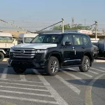 Toyota Land Cruiser TLC 300 2025 Model Year 3.5L Petrol Twin Turbo Black Color - Thumbnail 2