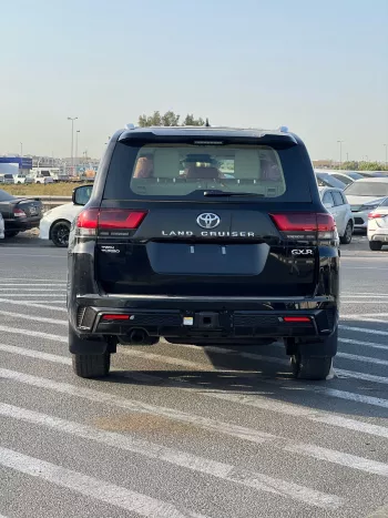 Toyota Land Cruiser TLC 300 2025 Model Year 3.5L Petrol Twin Turbo Black Color
