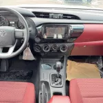 TOYOTA HILUX DOUBLE CABIN 2.4L NARROW BODY DIESEL 2026 MODEL YEAR - Thumbnail 10