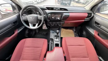 TOYOTA HILUX DOUBLE CABIN 2.4L NARROW BODY DIESEL 2026 MODEL YEAR