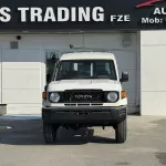 TOYOTA LAND CRUISER LC78 HARDTOP 4.0L 2026 MODEL YEAR WIHTE COLOR - Thumbnail 2