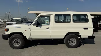 TOYOTA LAND CRUISER LC78 HARDTOP 4.0L 2026 MODEL YEAR WIHTE COLOR