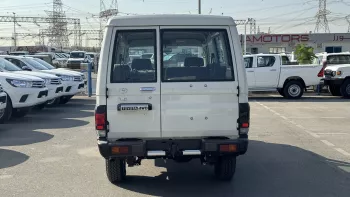 TOYOTA LAND CRUISER LC78 HARDTOP 4.0L 2026 MODEL YEAR WIHTE COLOR