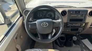 TOYOTA LAND CRUISER LC78 HARDTOP 4.0L 2026 MODEL YEAR WIHTE COLOR