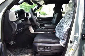 TOYOTA TUNDRA CREWMAX SR5 TRD OFF ROAD 2025 MODEL YEAR GREEN COLOR