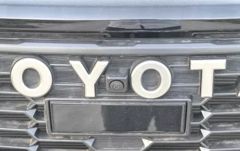 TOYOTA HILUX GR SPORT 2025 MODEL YEAR 4.0L V6 FULL OPTION WHITE COLOR