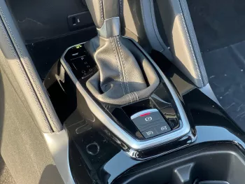 Renault Koleos 2025 Model Year 2.5L Petrol Black Color Exterior