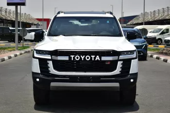 TOYOTA LAND CRUISER 300 GR-S HYBRID 2025 MODEL YEAR WHITE COLOR