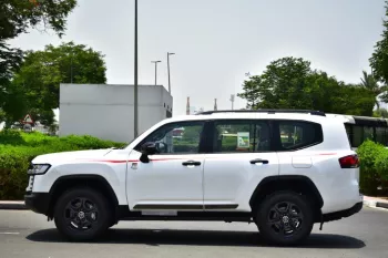 TOYOTA LAND CRUISER 300 GR-S HYBRID 2025 MODEL YEAR WHITE COLOR
