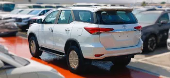 Toyota Fortuner 2.4L Diesel 2024YM