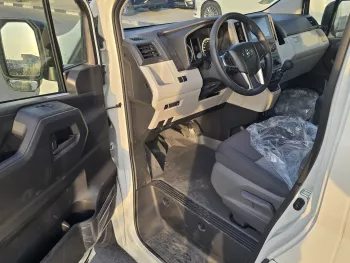TOYOTA HIACE 2.8L DIESEL M/T 13-SEATS 2026 MODEL YEAR WHITE COLOR
