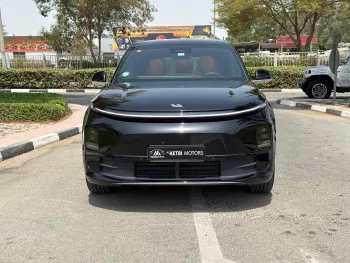 Lixiang L6 2024 Model Year 1.5-liter turbocharged Black Color Exterior