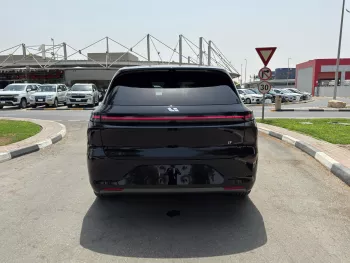 Lixiang L6 2024 Model Year 1.5-liter turbocharged Black Color Exterior