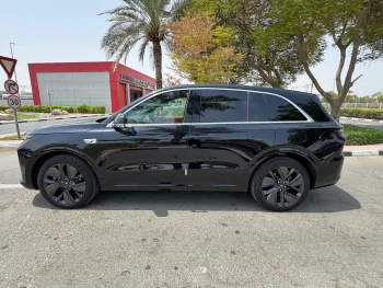 Lixiang L6 2024 Model Year 1.5-liter turbocharged Black Color Exterior