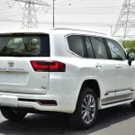 TOYOTA LAND CRUISER 300 HYBRID VX 2025 MODEL YEAR WHITE COLOR - Thumbnail 4