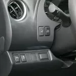 Nissan Navara 2.5L Petrol 4WD 2024 Model Year Black Color - Thumbnail 10