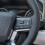 Mitsubishi Outlander Mid-Line 2.5L Petrol 2025 Model Year Gray Color - Thumbnail 10