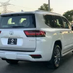 Brand New Land Cruiser 3.5 ltr VXR - Thumbnail 5