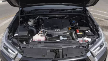 TOYOTA HILUX DC 2.8L DIESEL 2025 MODEL YEAR GREY COLOR 