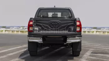TOYOTA HILUX DC 2.8L DIESEL 2025 MODEL YEAR GREY COLOR 