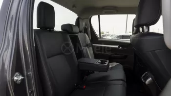 TOYOTA HILUX DC 2.8L DIESEL 2025 MODEL YEAR GREY COLOR 