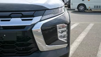 Mitsubishi Montero Sport GLS 3.0l V6 Petrol 2025 Model Year Black Color