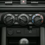 Mitsubishi L200 GLX 2.5L Diesel 2025 Model Year White Color - Thumbnail 20