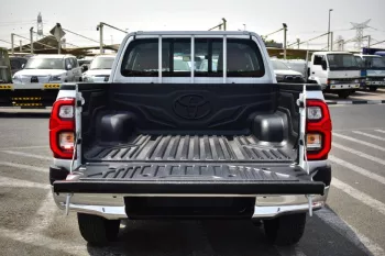 TOYOTA HILUX 2025 MODEL YEAR GLXS-V DIESEL AUTOMATIC WHITE COLOR