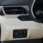 Toyota Highlander Limited 2.5L Petrol 2025 Model Year Black Color  - Thumbnail 9