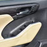 Toyota Highlander Limited 2.5L Petrol 2025 Model Year Black Color  - Thumbnail 8