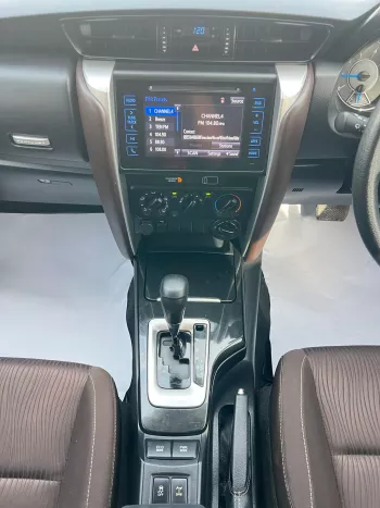 Toyota Fortuner 2.7L Petrol 4WD 2020 Model Year White Color 