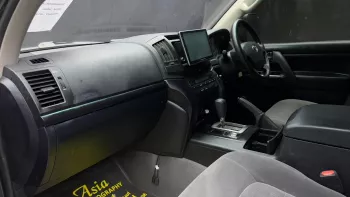 Toyota Land Cruiser GX.L V8 2020 Model Year Grey Color Exterior