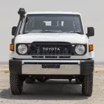 TOYOTA LAND CRUISER 76 2025 MODEL YEAR WHITE COLOR  - Thumbnail 2