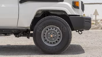TOYOTA LAND CRUISER 79 4.0L 2025 MODEL YEAR WHITE COLOR EXTERIOR