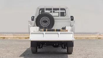 TOYOTA LAND CRUISER 79 4.0L 2025 MODEL YEAR WHITE COLOR EXTERIOR