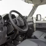 TOYOTA LAND CRUISER 79 4.0L 2025 MODEL YEAR WHITE COLOR EXTERIOR - Thumbnail 5